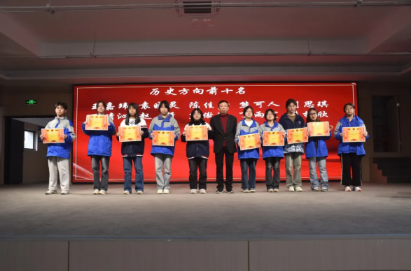 1732781165318736.png 1732781165318736.png