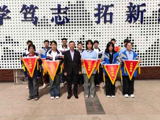 1745216991133510.png image.png